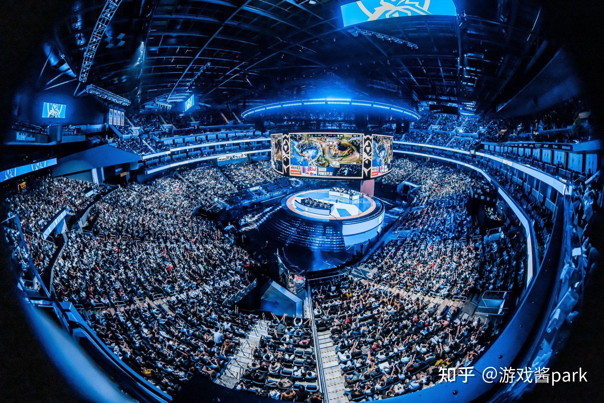 2018英雄联盟全球总决赛IG战队夺冠：LPL赛区首冠背后的TheShy与Rookie传奇及电子竞技全球影响力