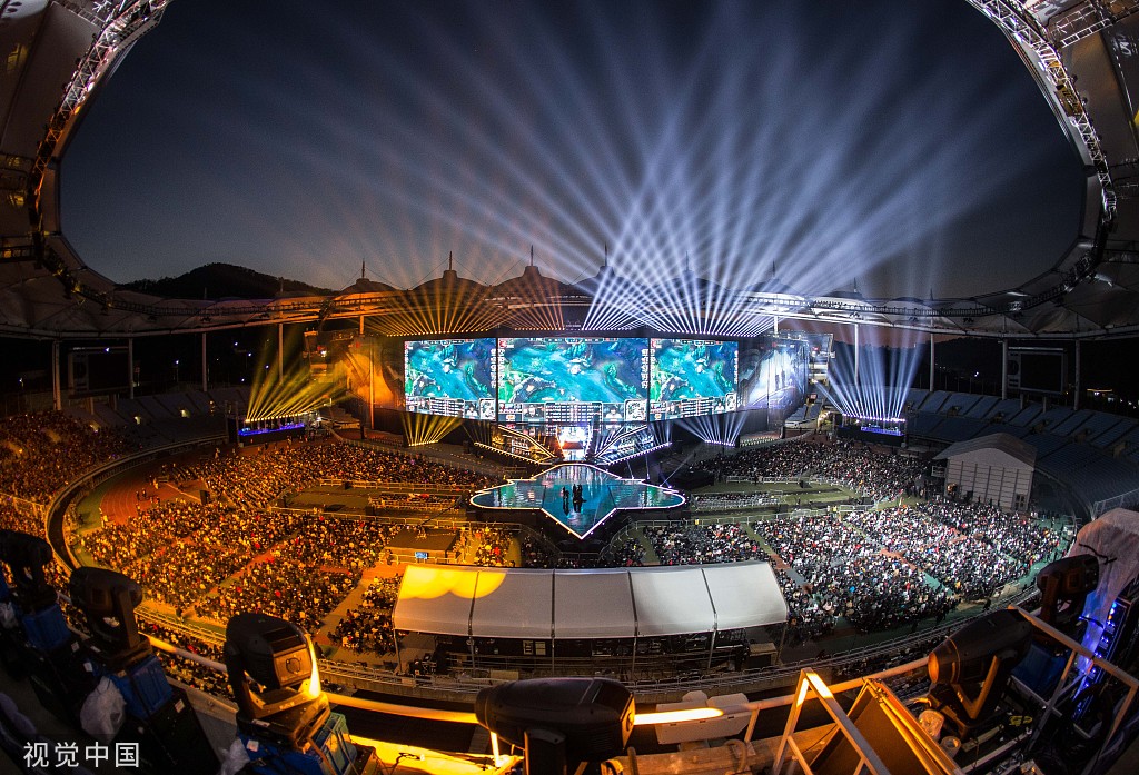 TES不敌IG！Rookie燃尽自我带队让一追二，电竞精神完美展现