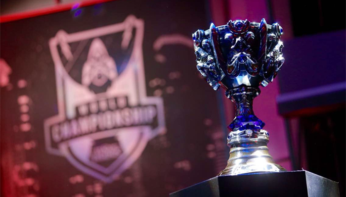 DK战队S15全球总决赛阵容重组，中单ShowMaker离队引发关注